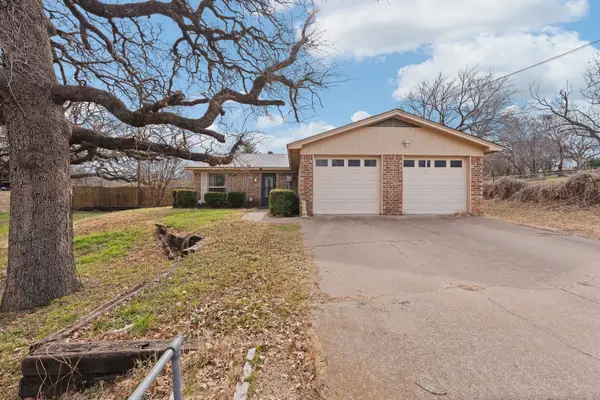 411 Vine Street, Weatherford, TX 76086