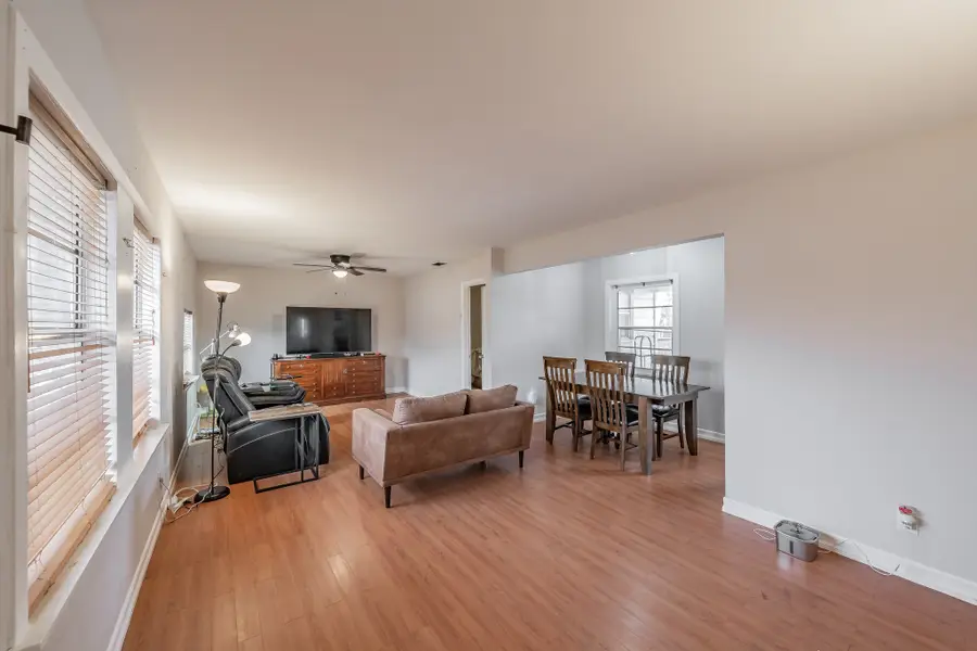 528 Buena Vista Drive, Hurst, TX 76053 - Image #3