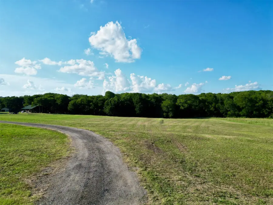 9609 County Road 534, Whitewright, TX 75491 - #3