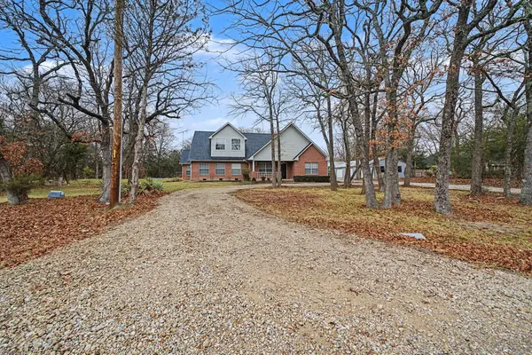 3051 County Road 3312, Greenville, TX 75402