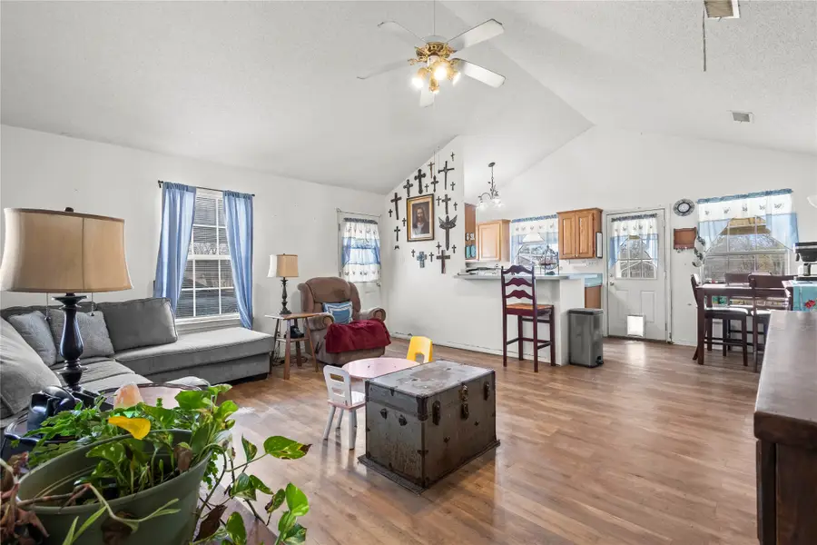 113 Red Oak Lane, Mabank, TX 75156 - Image #3