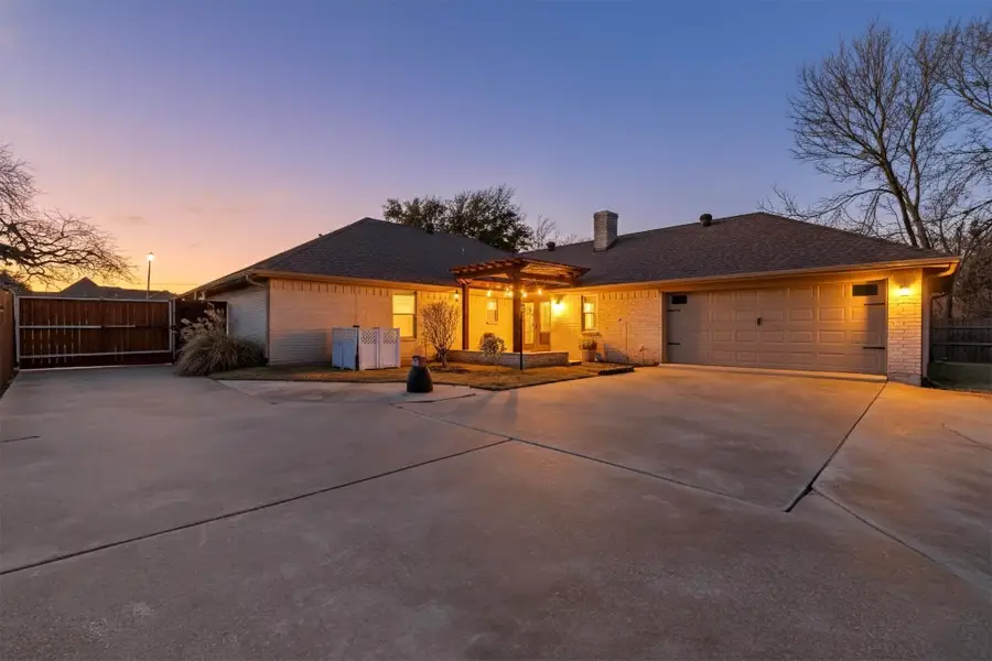 538 Turtle Creek Drive, Greenville, TX 75401 - Image #3