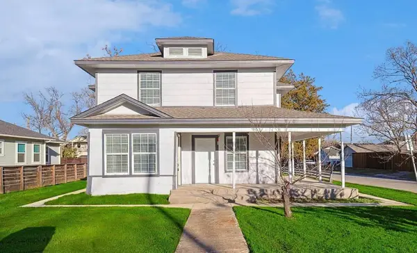 702 N Edgefield Avenue, Dallas, TX 75208