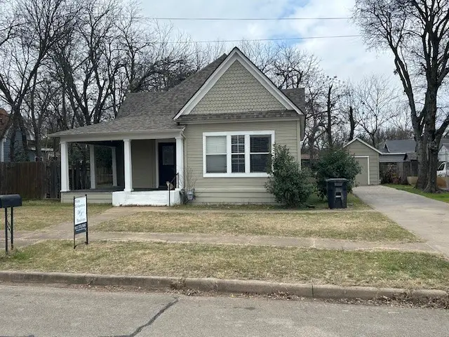 509 N Buffalo Avenue, Cleburne, TX 76033 - Image #1