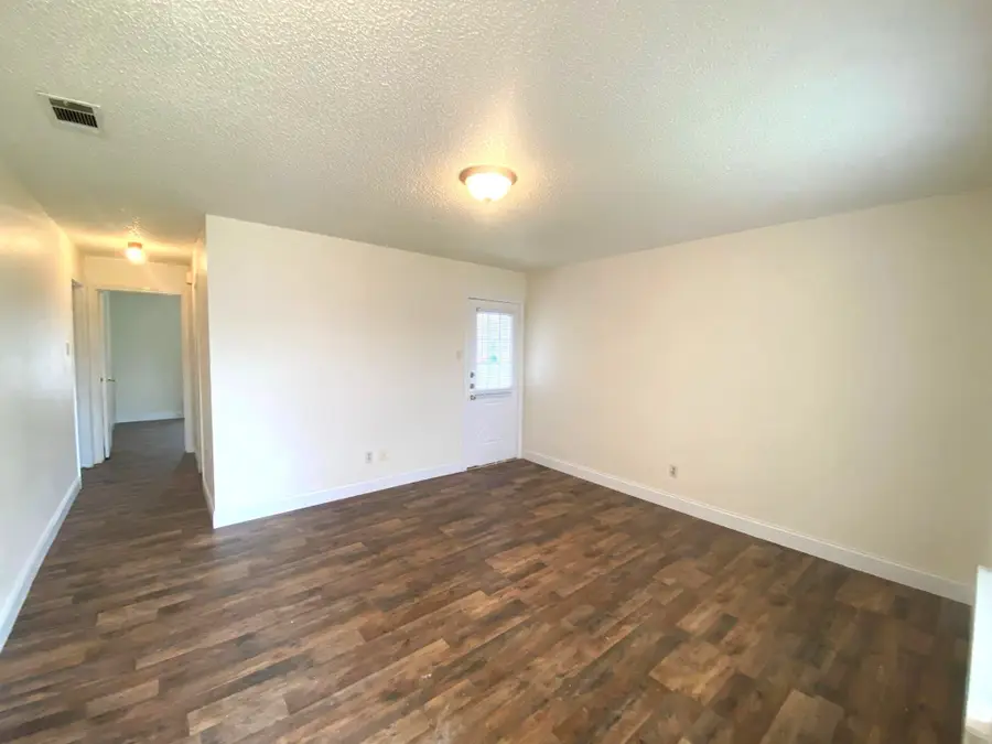 5413 Brookhollow Drive, Sachse, TX 75048 - Image #3