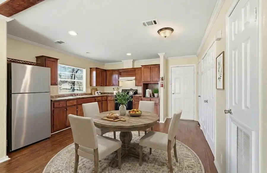 2313 Fernwood Avenue, Dallas, TX 75216 - #3