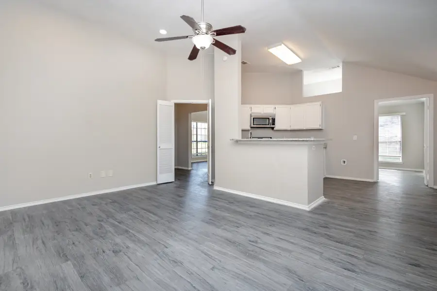 1304 Petunia Drive, Allen, TX 75002 - Image #3