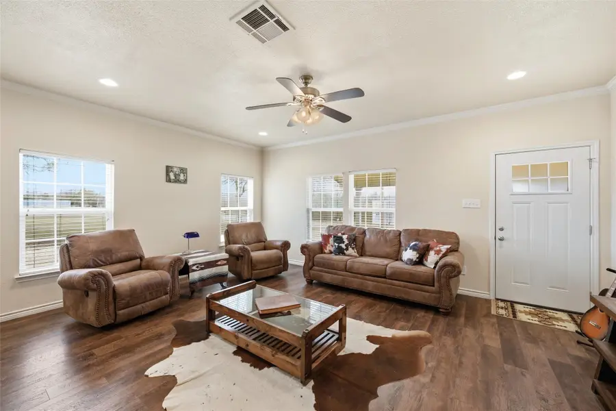 312 N Houston Street, Lorena, TX 76655 - Image #3