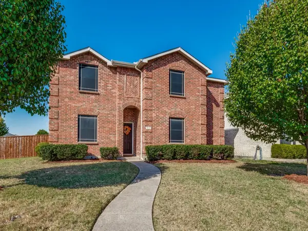 1035 Mayflowers Lane, Lancaster, TX 75134