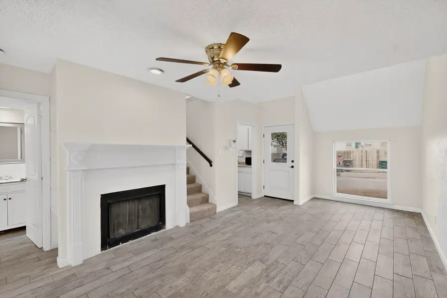 1442 Weiler Boulevard, Fort Worth, TX 76112 - Image #2