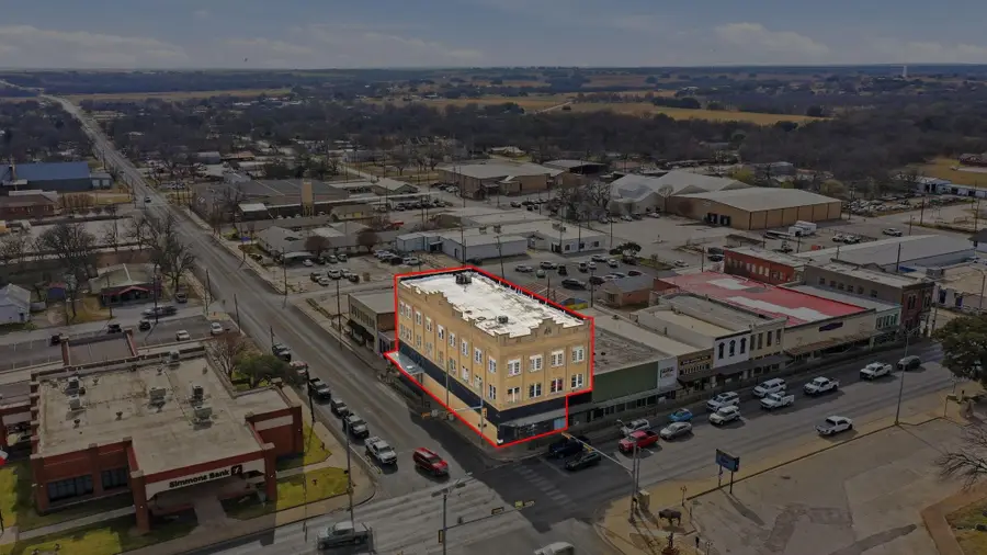 107 S Austin Street, Comanche, TX 76442 - #3