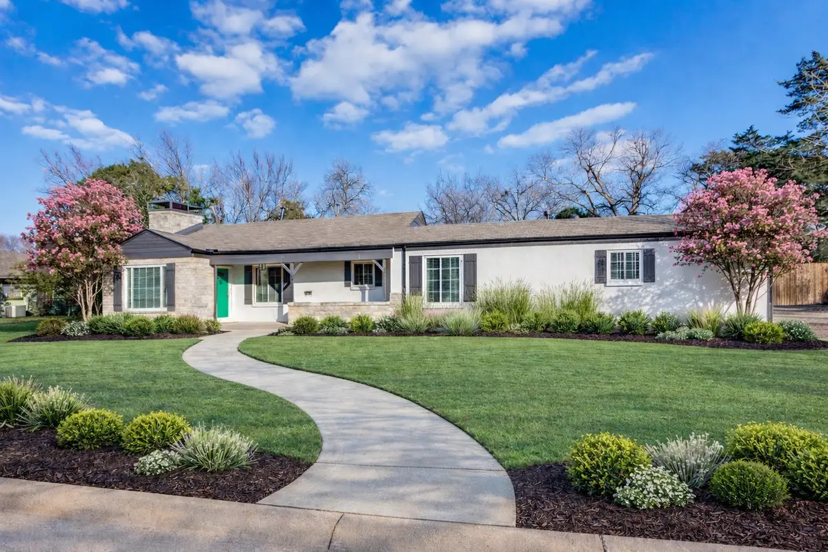 4045 Carolyn Road, Fort Worth, TX 76109 - Image #1