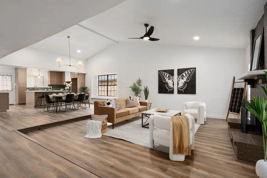 2812 Carnaby Lane, Flower Mound, TX 75028 - Image #3