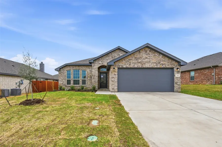 1418 Quail Creek Drive, Cleburne, TX 76033 - #2