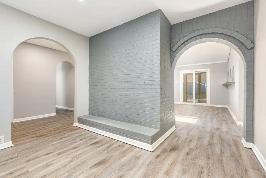 421 Cavender Court, Hurst, TX 76054 - Image #3