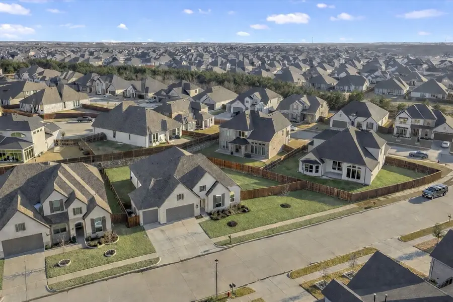 1711 Godello Drive, McLendon Chisholm, TX 75032 - #2