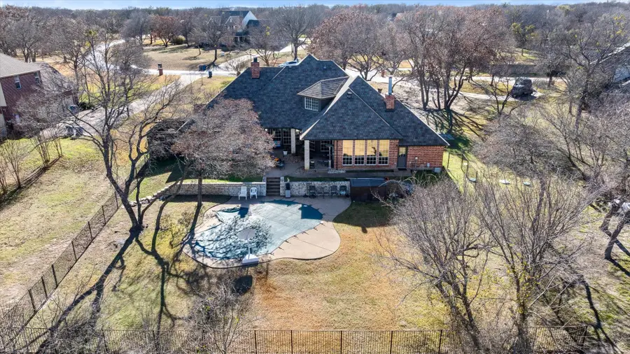 1636 Greenview Court, Aledo, TX 76008 - Image #2