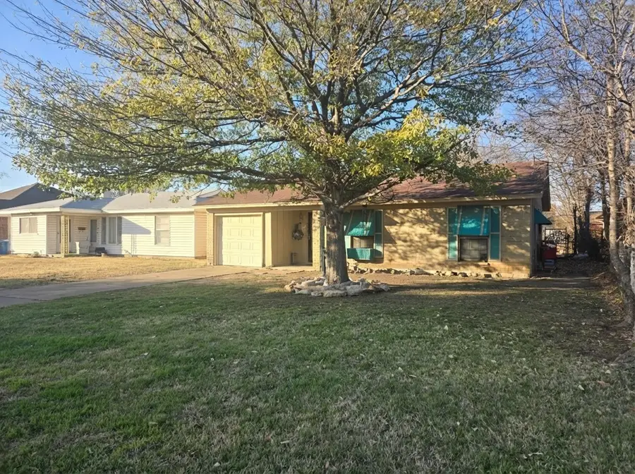 5820 Blackmore Avenue, Fort Worth, TX 76107 - #2