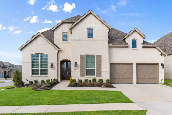 401 Sunnyridge Lane, Little Elm, TX 76227