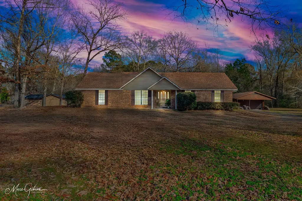 11743 Sparks Davis Road, Keithville, LA 71047 - Image #1