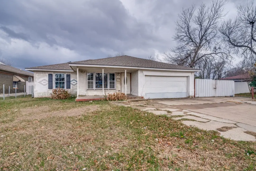 7812 Bruton Road, Dallas, TX 75217 - Image #1