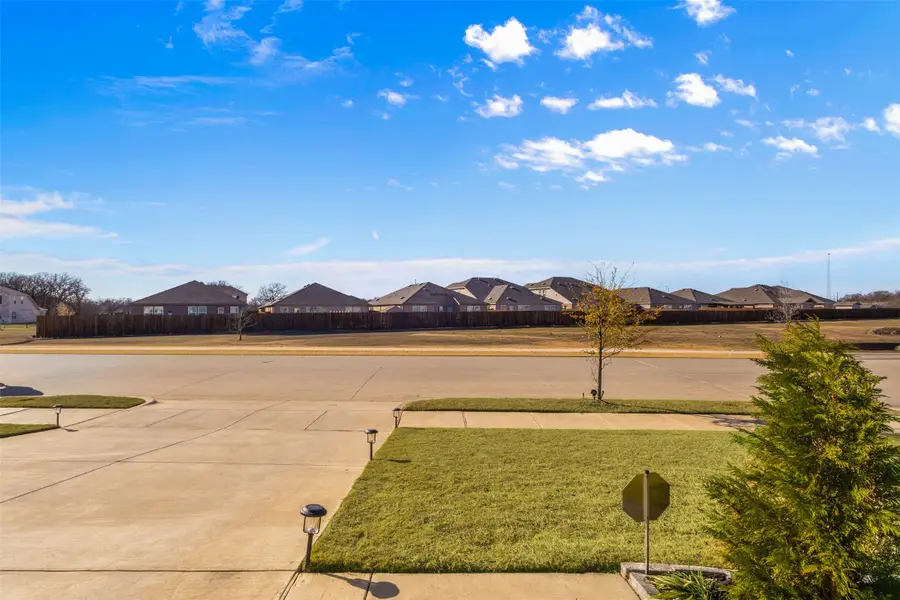 2117 Winding Creek Way, Denton, TX 76208 - Image #2