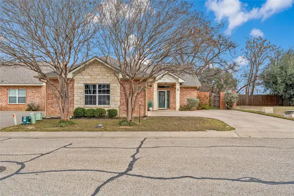 328 Wagon Wheel Circle, Waco, TX 76706