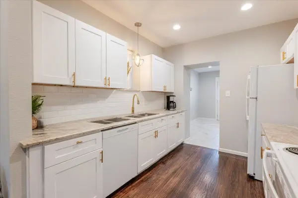 1302 NW 3rd Avenue, Mineral Wells, TX 76067