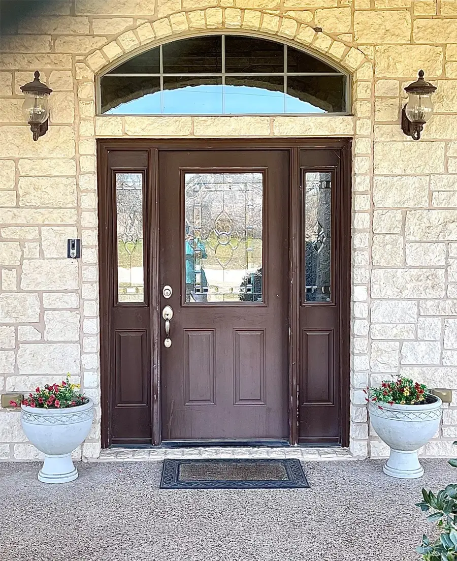 201 S Pearl Street, Mart, TX 76664 - #3