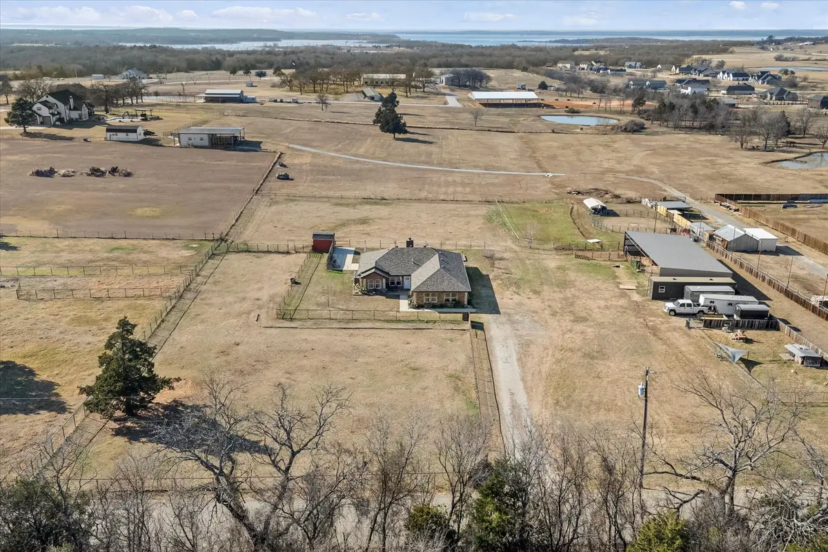 11975 Massey Road, Pilot Point, TX 76258 - Image #1