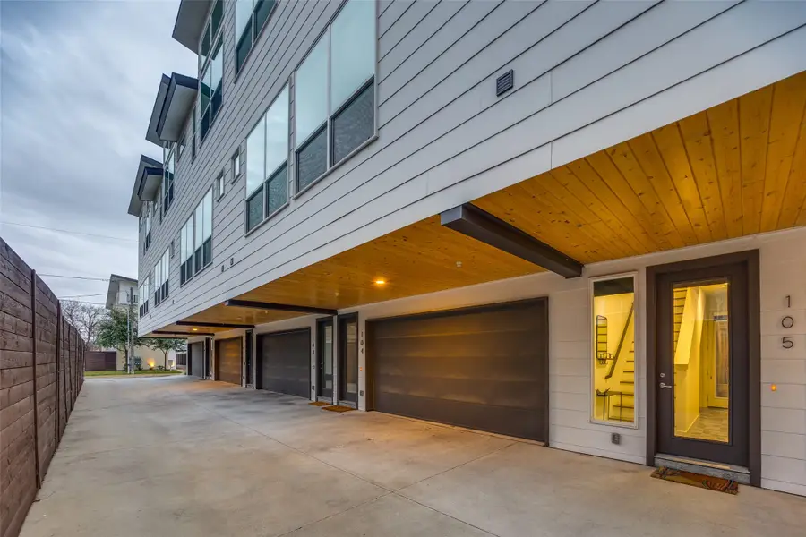 5915 Lindell Avenue #105, Dallas, TX 75206 - Image #3