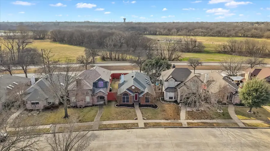 6518 Wildhaven Drive, Rowlett, TX 75089 - Image #2