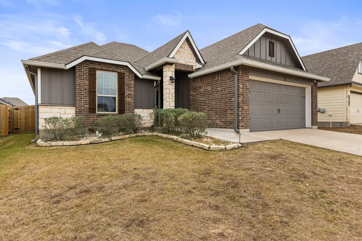 10237 Omni Drive, Waco, TX 76708 - Image #1