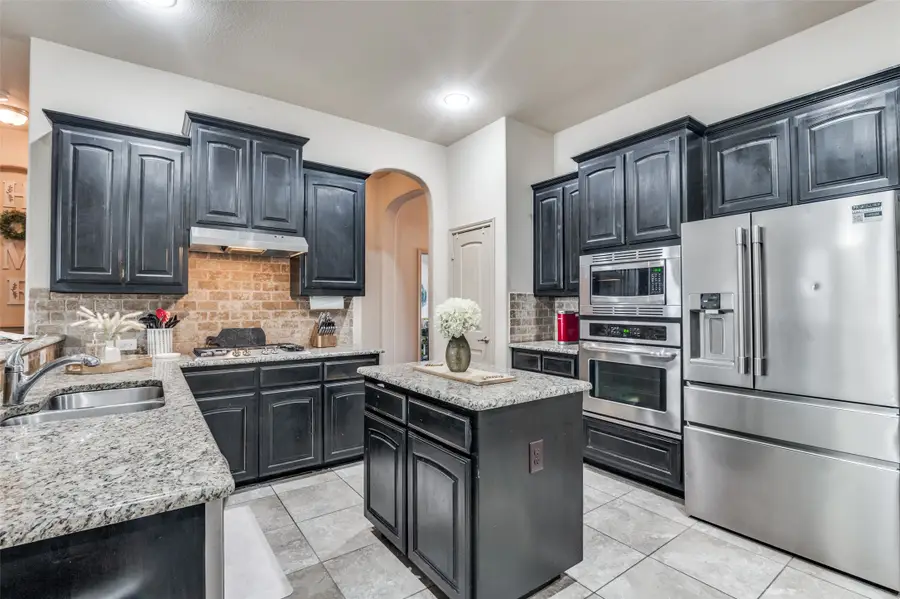 1501 Bricknell Drive, Glenn Heights, TX 75154 - Image #2