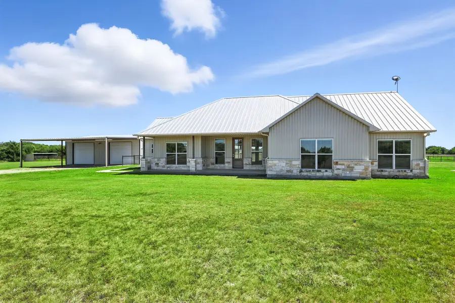 496 County Road 4730, Leonard, TX 75452 - Image #3