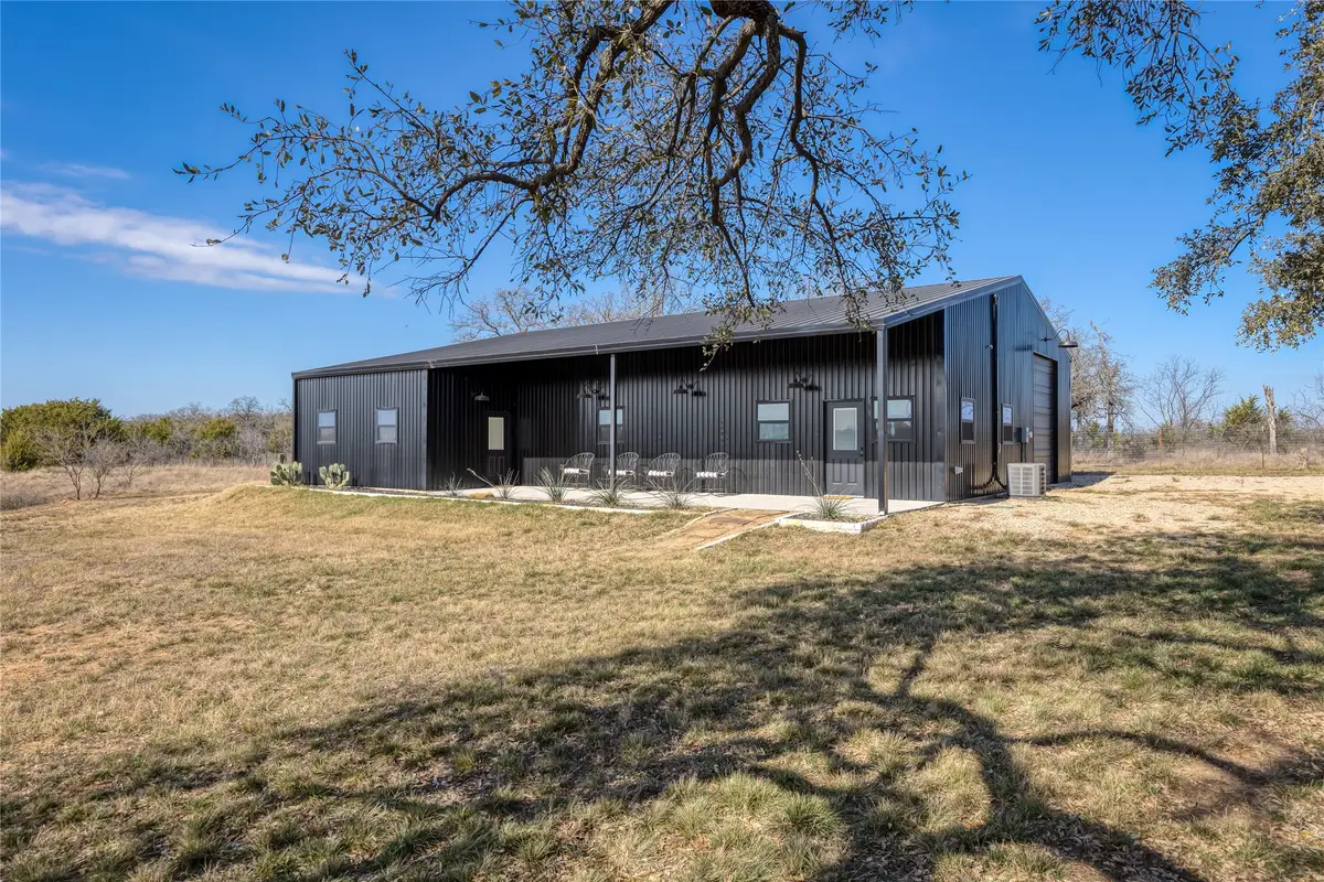 2015 Dobbs Valley Road, Mineral Wells, TX 76067 - Image #1