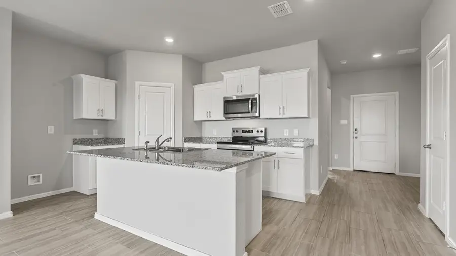 16444 Rosella Lane, Justin Roanoke, TX 76247 - Image #3