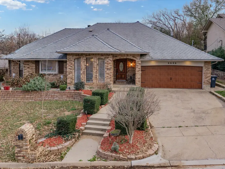 6606 Canalview Drive, Arlington, TX 76016 - Image #2