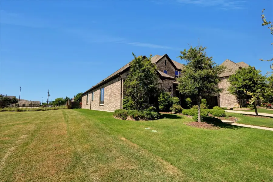 14225 Sowell Drive, Frisco, TX 75035 - Image #2