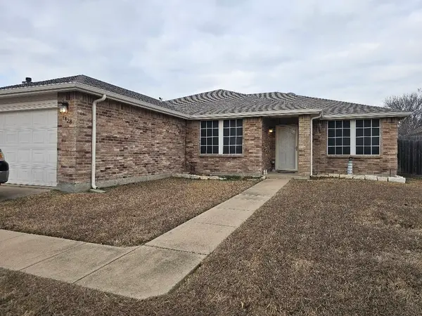1428 Erin Drive, Burleson, TX 76028