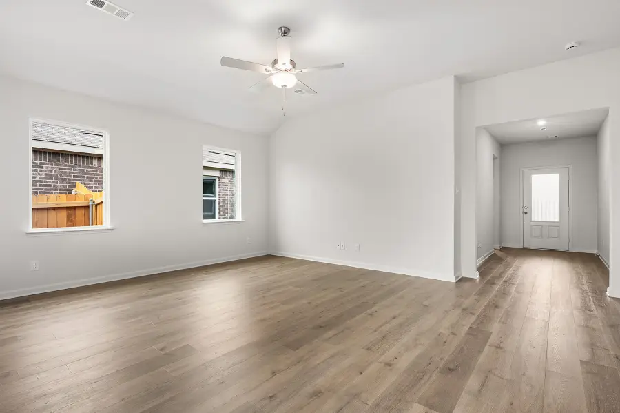 320 Revolution Drive, Venus, TX 76084 - #2