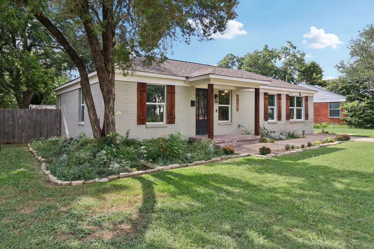 10649 Sylvia Drive, Dallas, TX 75228 - Image #1