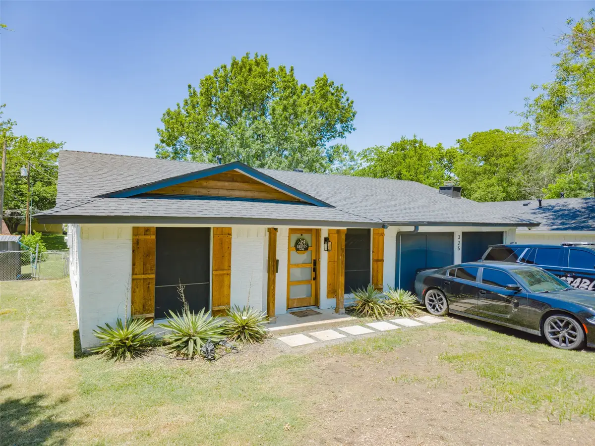 325 Clary Drive, Mesquite, TX 75149 - Image #1