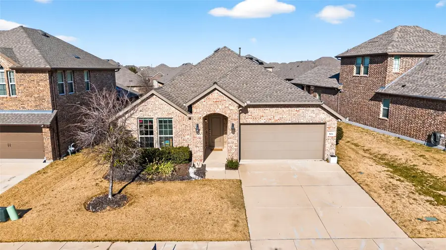 924 Royal Lane, Celina, TX 75009 - Image #2