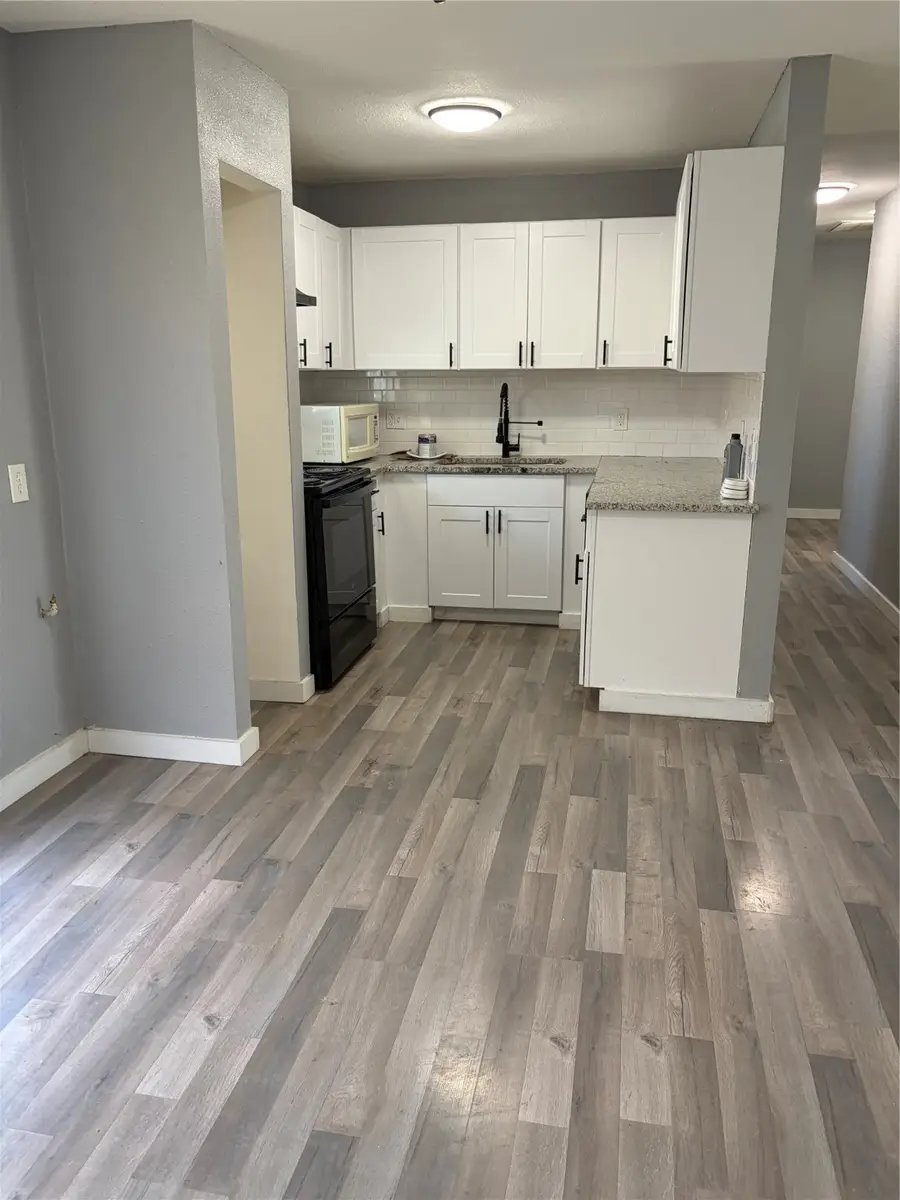 224 Kay Lane, Saginaw, TX 76179 - Image #3