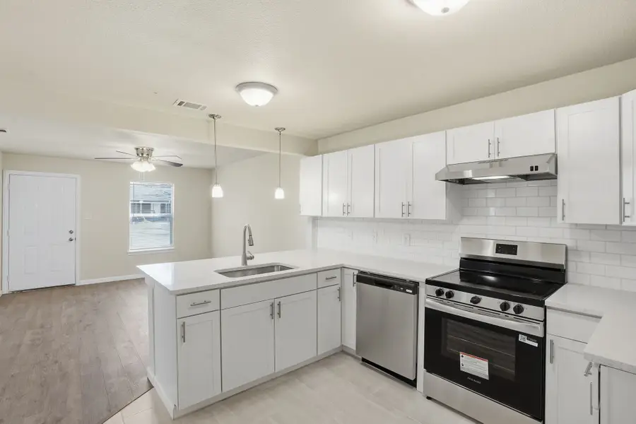 816 Bradley Street, Fort Worth, TX 76103 - #3