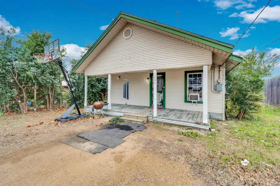 406 W 2nd Street, Maypearl, TX 76064 - #3