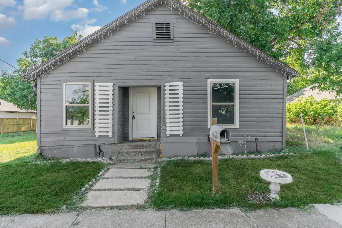 4621 Owenwood Avenue, Dallas, TX 75223 - Image #1