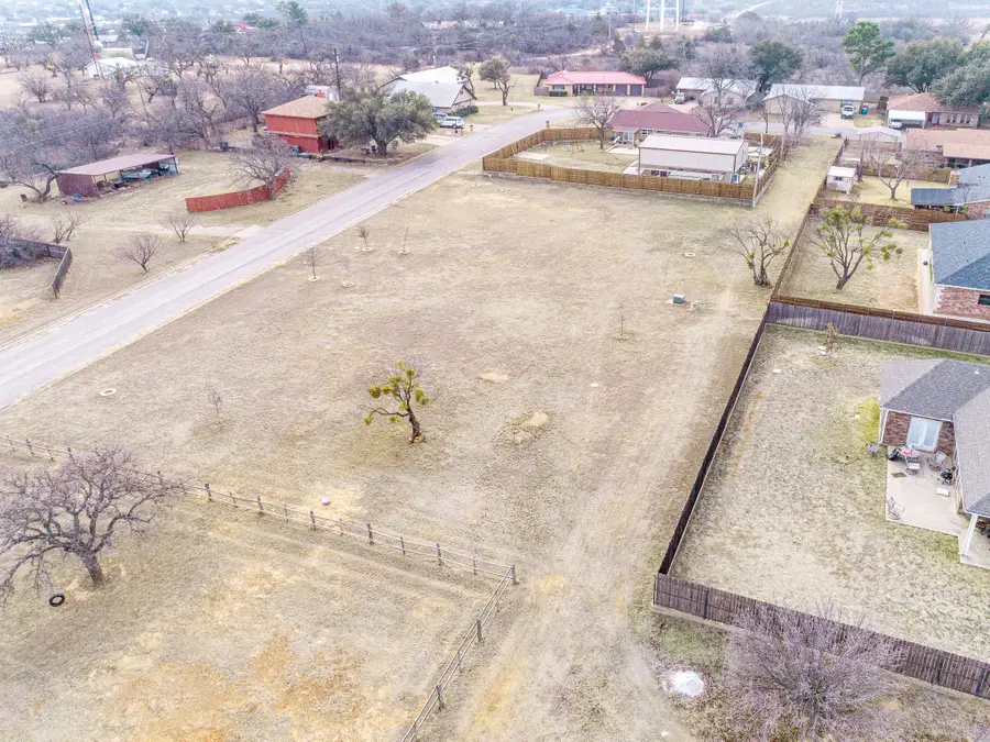 2218 Sha Lane, Breckenridge, TX 76424 - Image #2