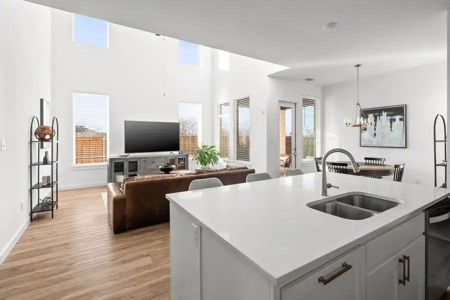 817 Isabel Street, Celina, TX 75009 - Image #2